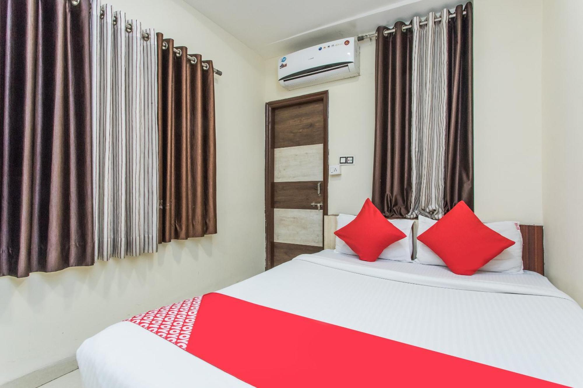 Hotel Mehar Residency Індаур Екстер'єр фото