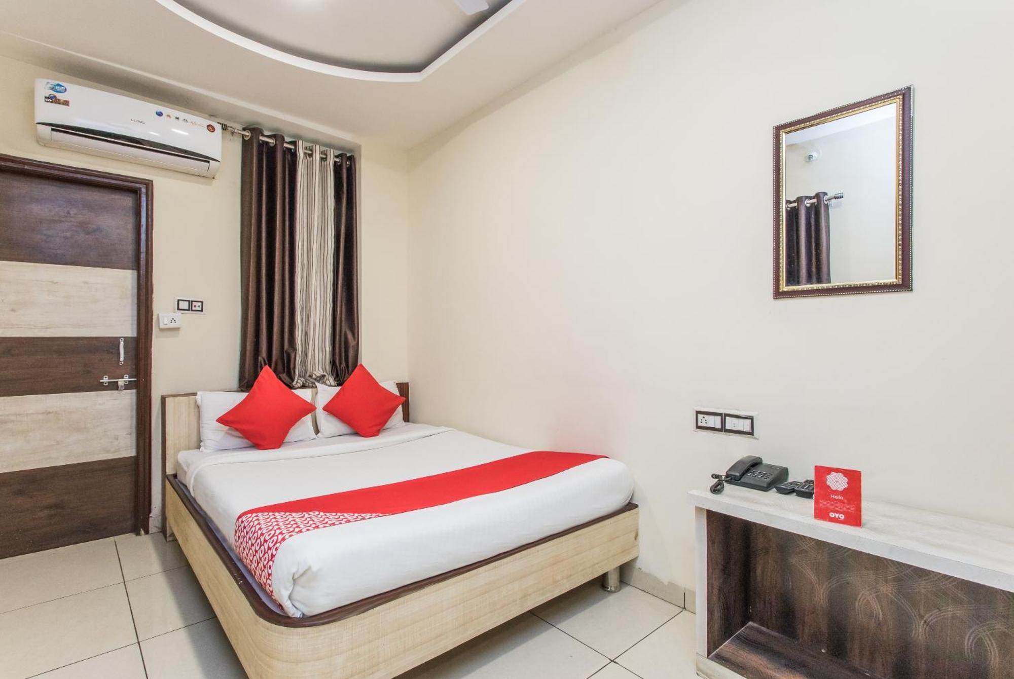 Hotel Mehar Residency Індаур Екстер'єр фото