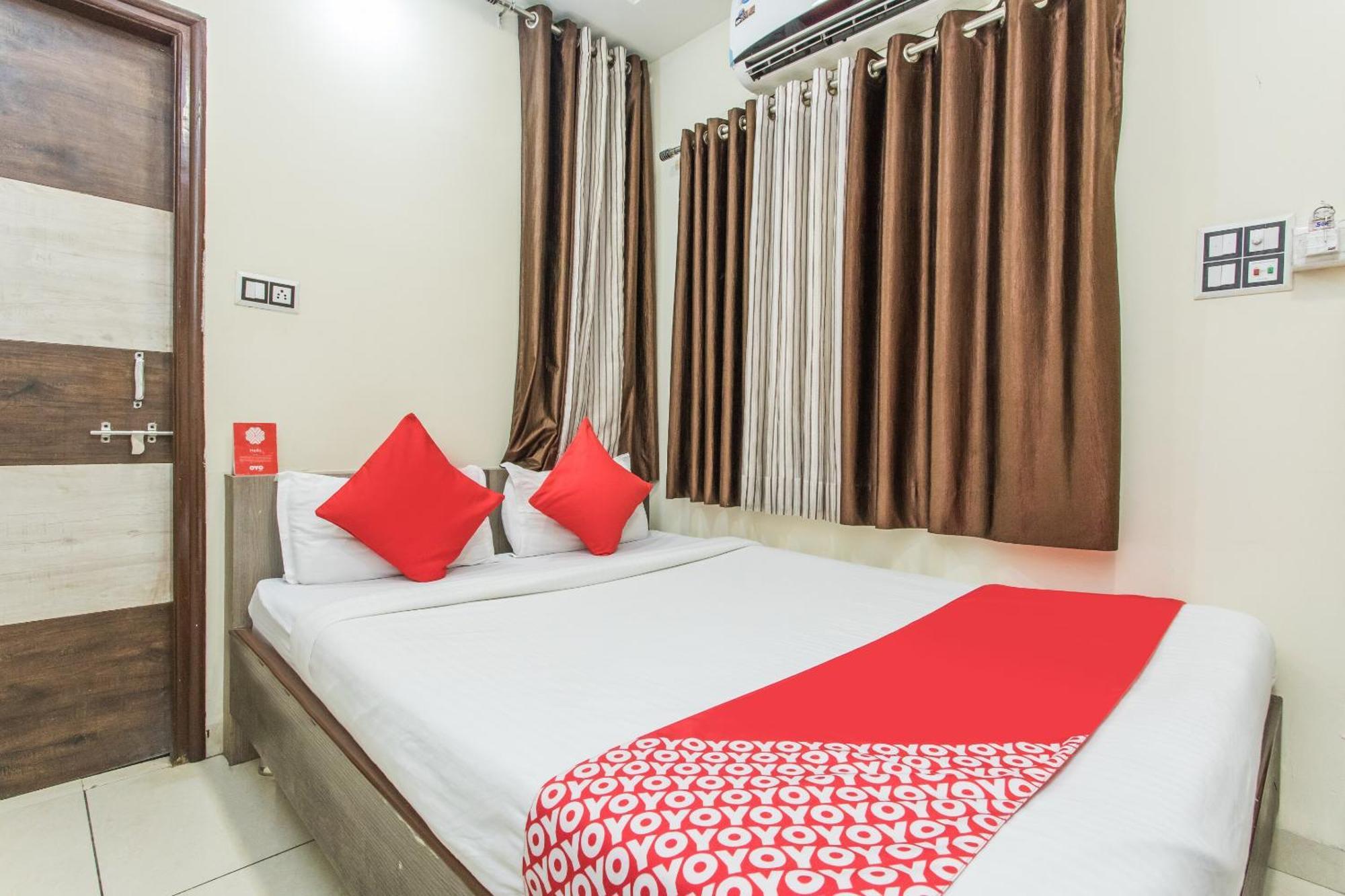 Hotel Mehar Residency Індаур Екстер'єр фото